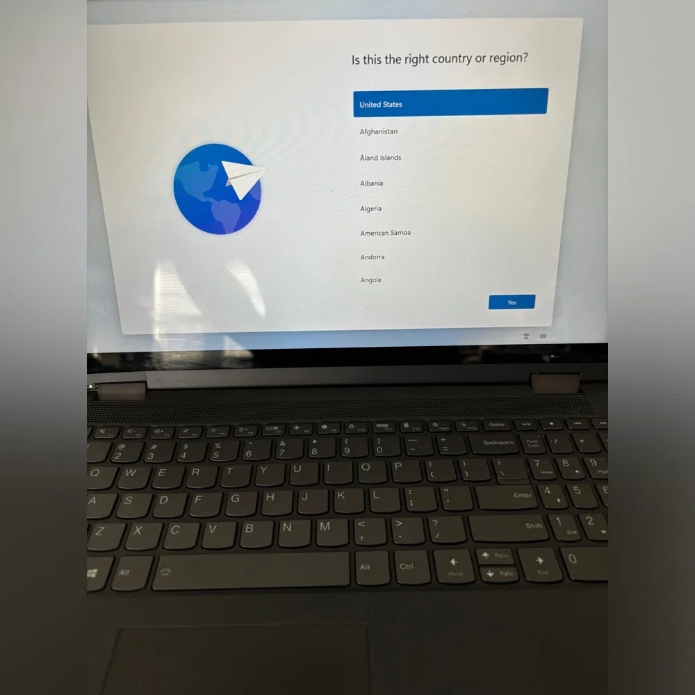Windows 14” Levono Ideapad Flex 5 15ITL05